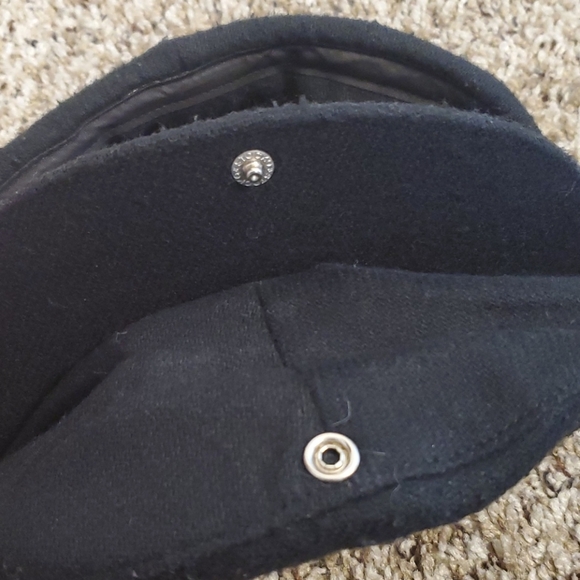 Lake of the Isles Wool Driving Cap With Ear Flaps - Picture 3 of 4